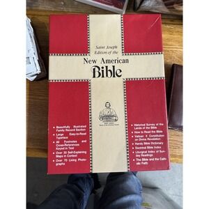 The New American Bible St. Joseph Edition Large Type Catholic Illustrated BOXED
